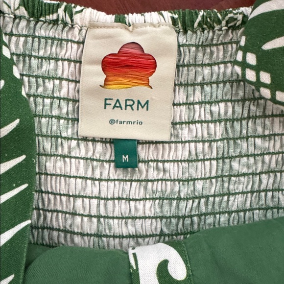 Farm Rio Charleston green and white romper - like new - Picture 4 of 4